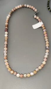 Colier Opal roz 6mm fațetat 27 Colier Opal roz 6mm fațetat