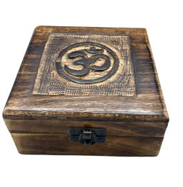 Cutie de suveniruri patrata din lemn 13x13x6cm – Om