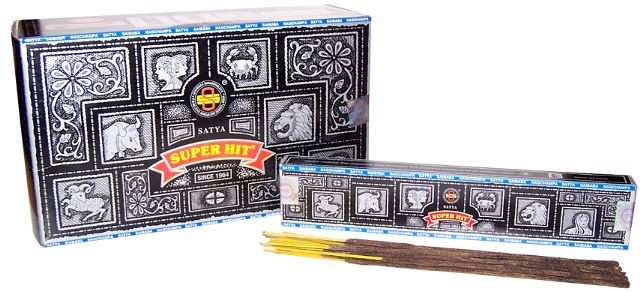 Bețișoare parfumate Nagchampa Super Hit - 15g 1 Bețișoare parfumate Nagchampa Super Hit - 15g