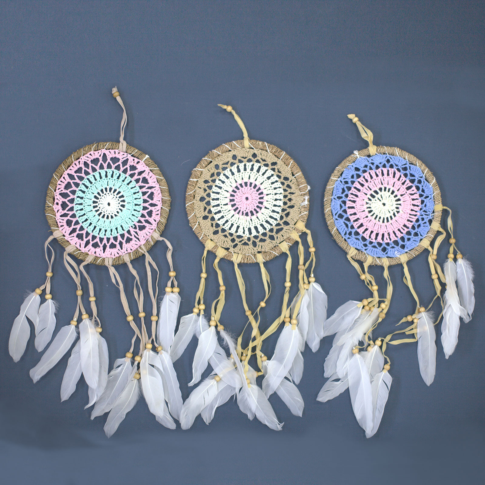 6x Catcher de vise Macrame roz pastel 16 cm (culori asst)