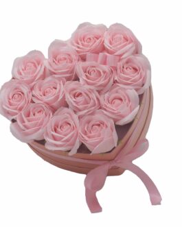 Buchet Cadou Flori De Săpun – 13 Trandafiri Roz – Inima
