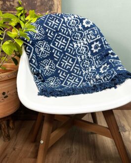 Cuvertură Indigo Realizată Manual – 170x120cm – Dungi Desi