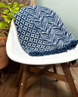 Cuvertură Indigo Realizată Manual – 170x120cm – Valurile Namoona