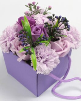 Buchet de flori de săpun – trandafir de lavandă și garoafe
