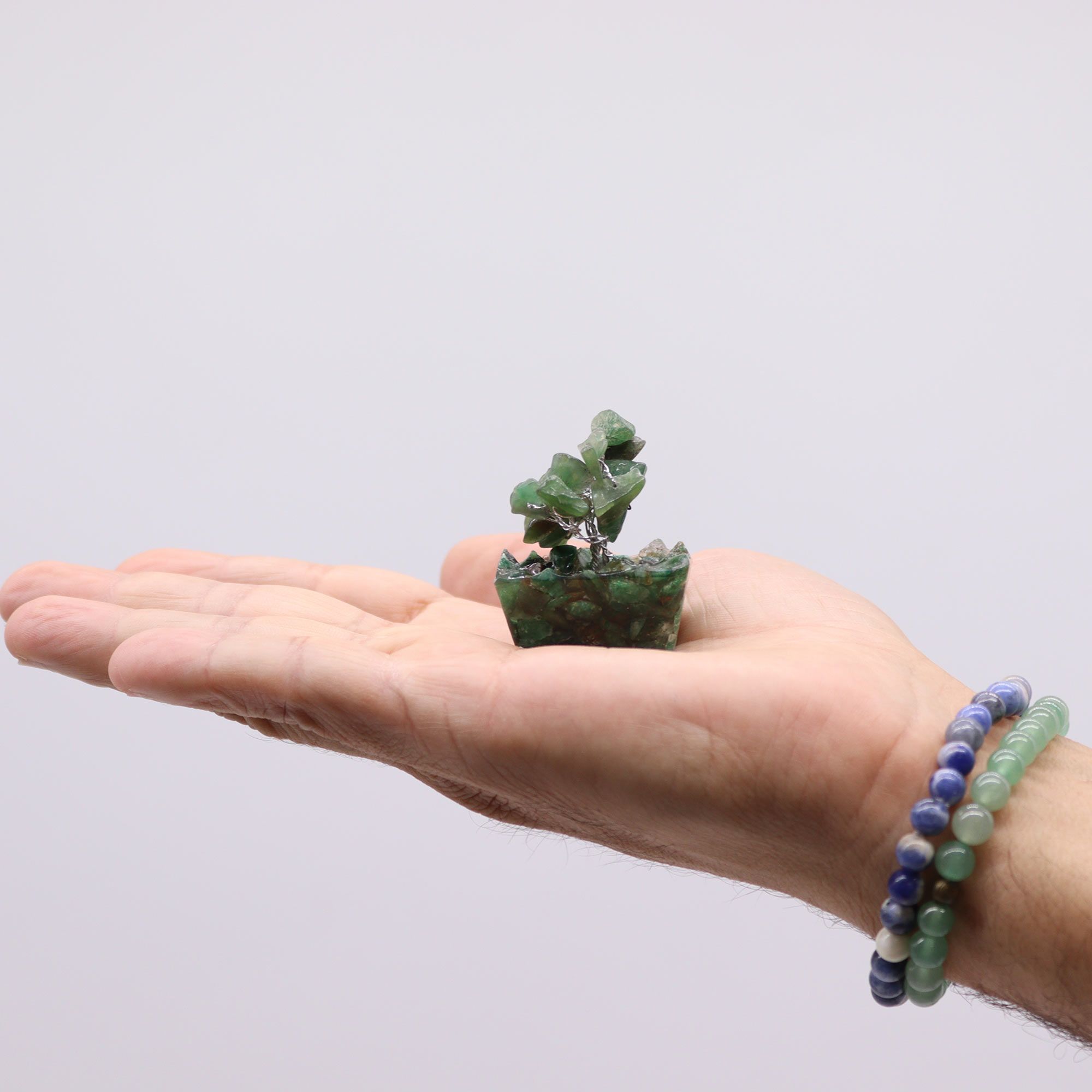 Mini Arbori cu Pietre semiprețioase pe Suport de Orgonit - Aventurin Verde(15 pietre) 7 Mini Arbori cu Pietre semiprețioase pe Suport de Orgonit - Aventurin Verde(15 pietre) - imagine 5