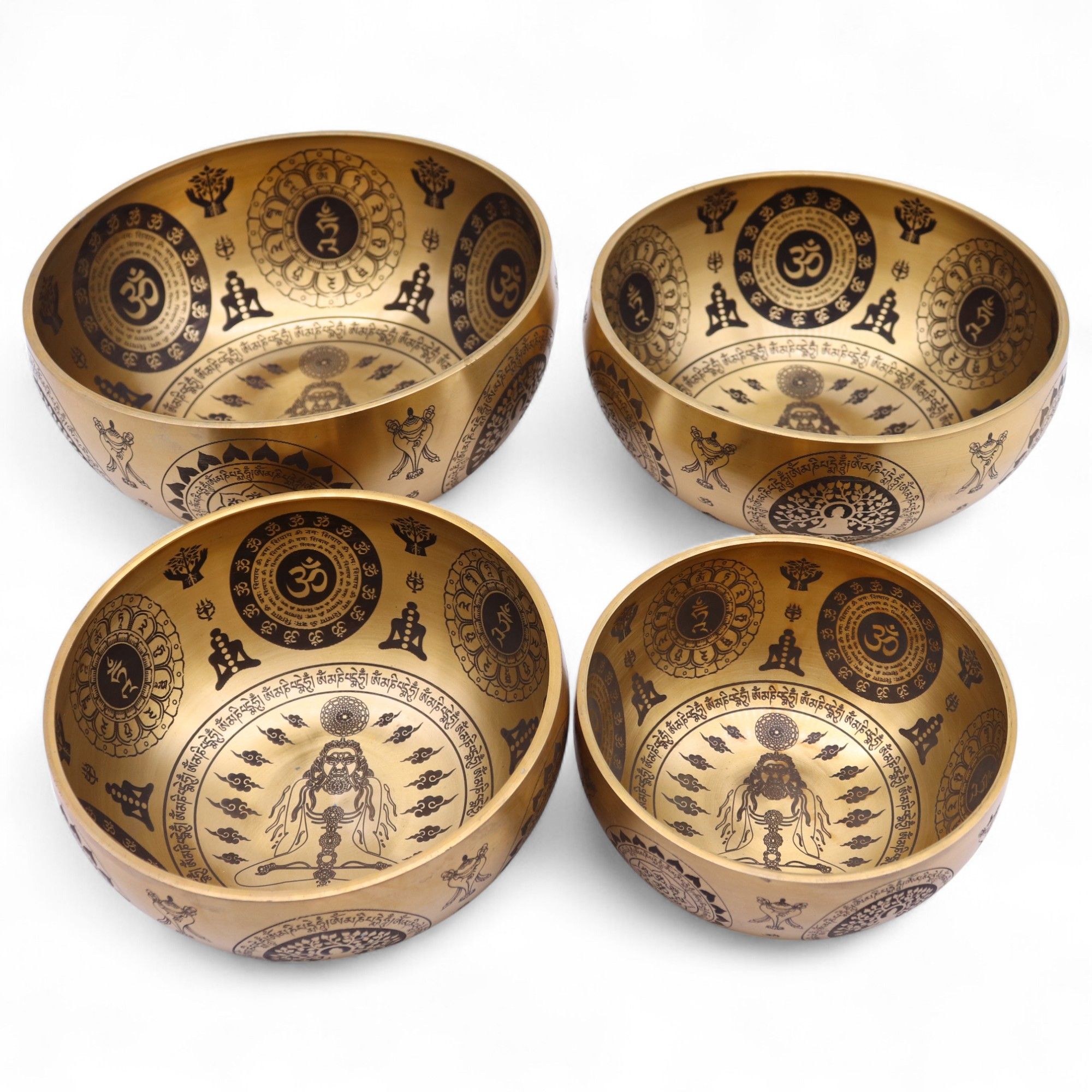Set Yogi din Alamă Pură, Gravată – Set de 4 – Aproximativ 3,85 kg 3 Set Yogi din Alamă Pură, Gravată – Set de 4 – Aproximativ 3,85 kg